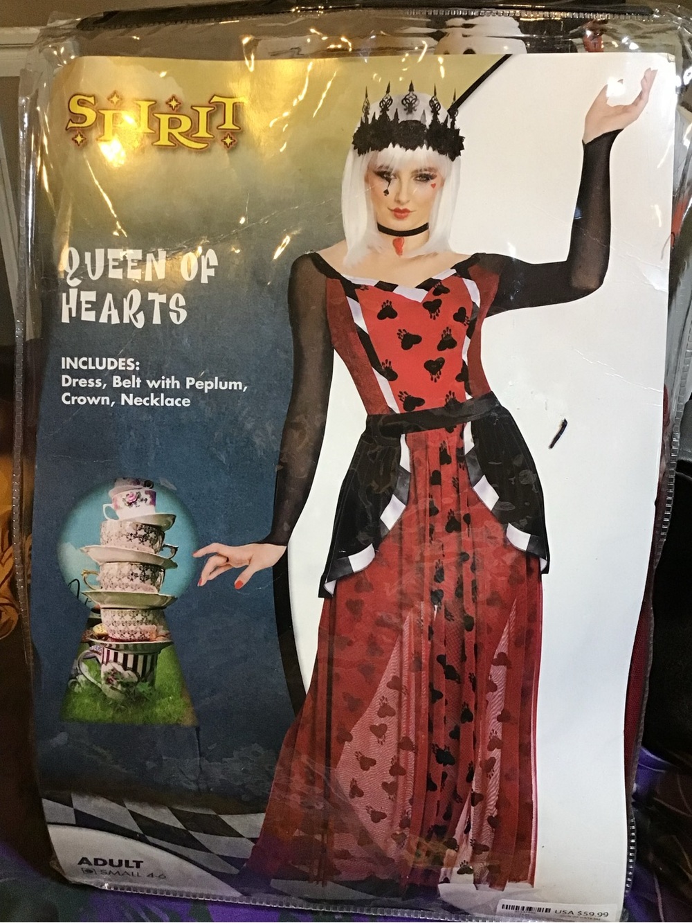 Queen of hearts spirit halloween adult costume size small